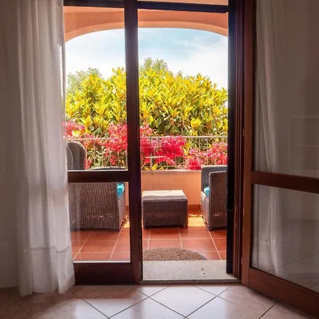 Tavolara House *